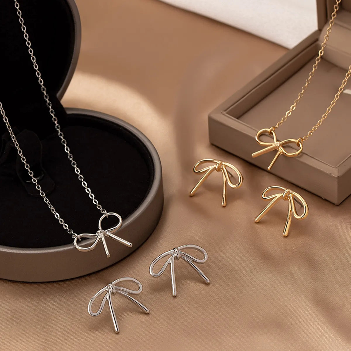 Cute Preppy Style Modern Style Bow Knot Alloy Women's Earrings Necklace