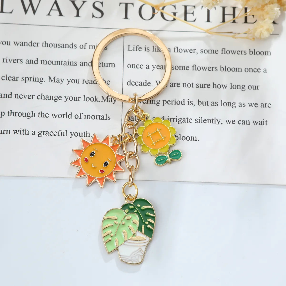 Cute Queen Bridal Leaf Floral Alloy Asymmetrical Alloy Keychain