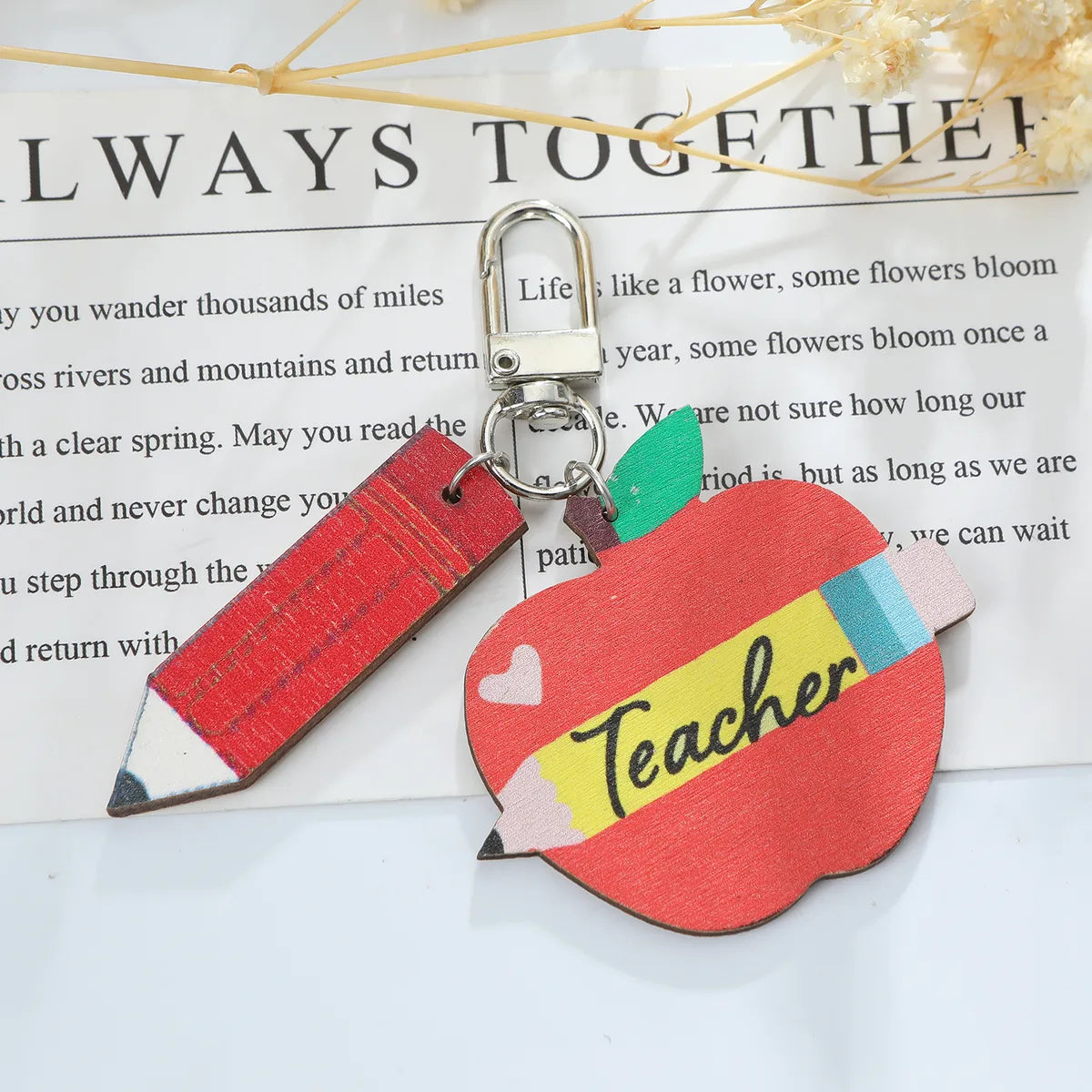 Cute Queen Shiny Letter Resin Asymmetrical Resin Keychain