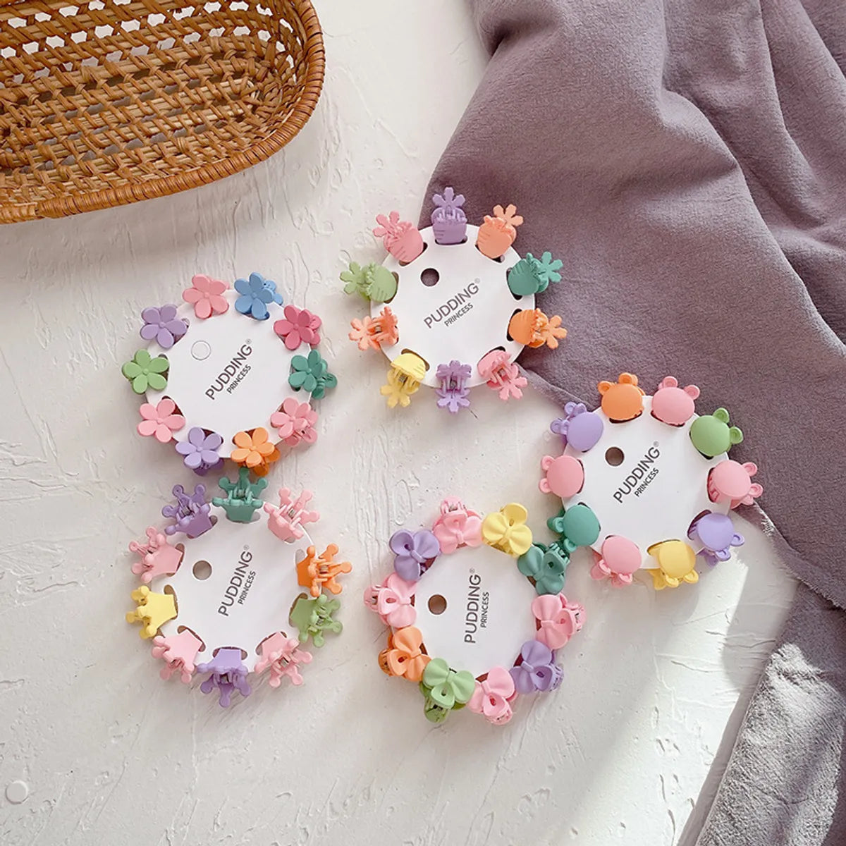 Cute Rabbit Crown Flower Plastic Resin Hair Clip 1 Set