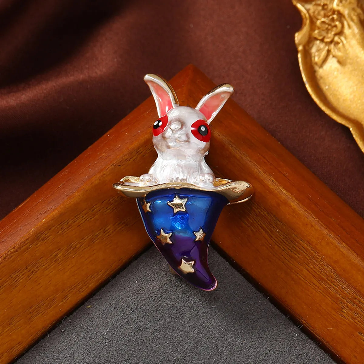 Cute Retro Rabbit Alloy Enamel Inlay Rhinestones Unisex Brooches