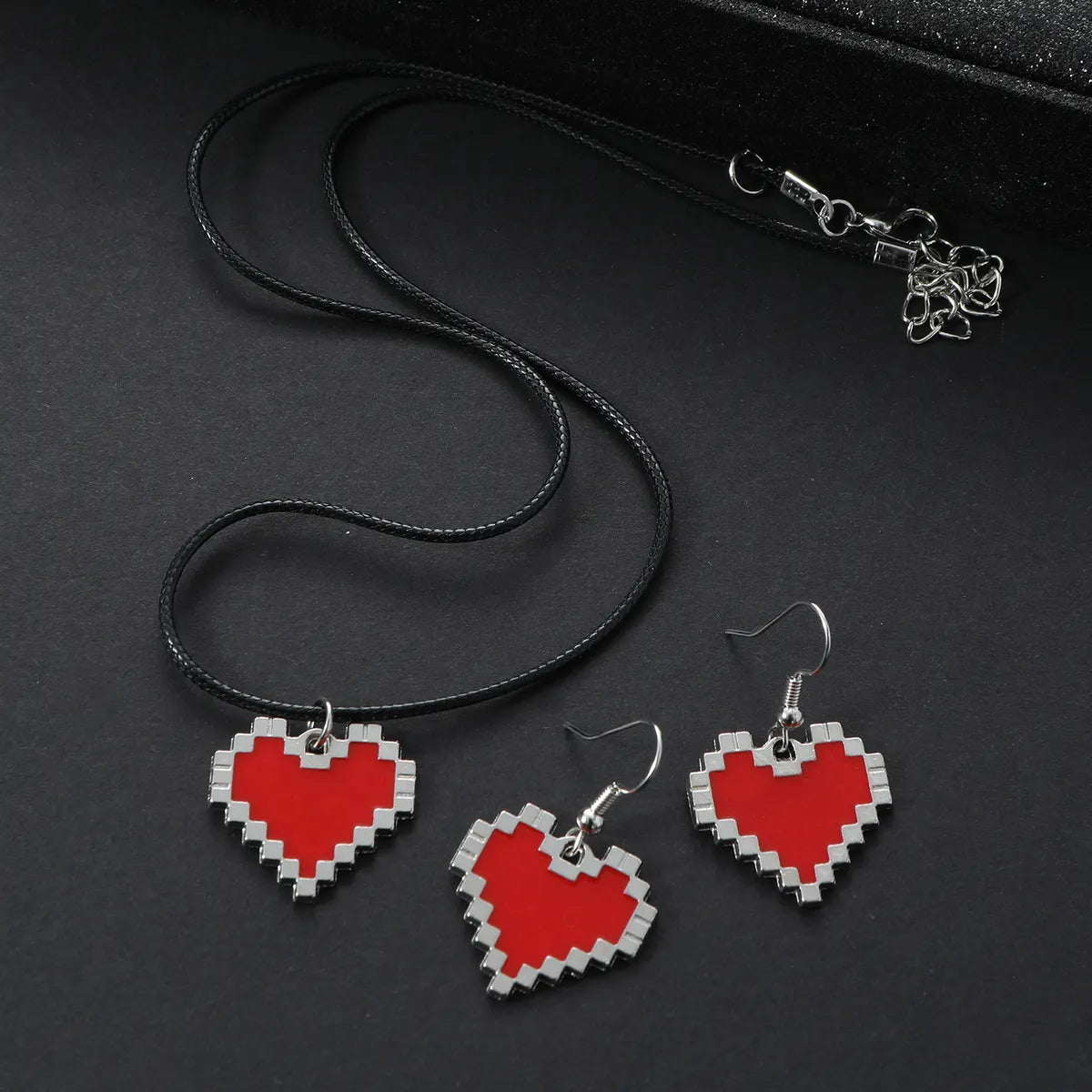 Cute Shiny Heart Shape Alloy Women's Jewelry Set