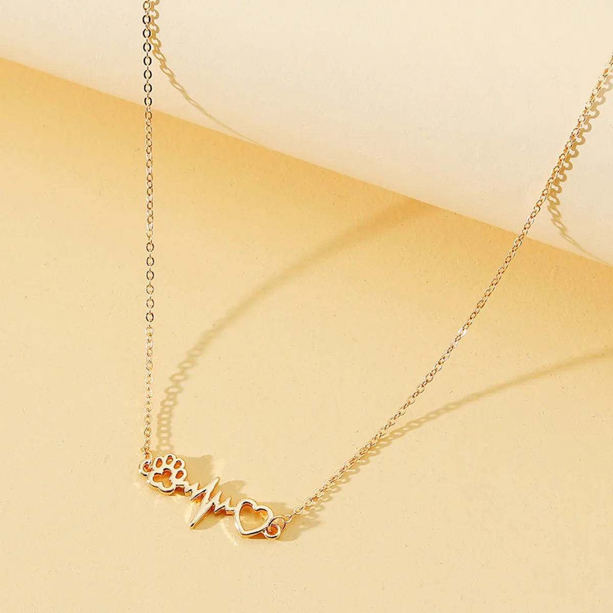 Cute Simple Style Heart Shape Alloy Plating Gold Plated Women's Necklace