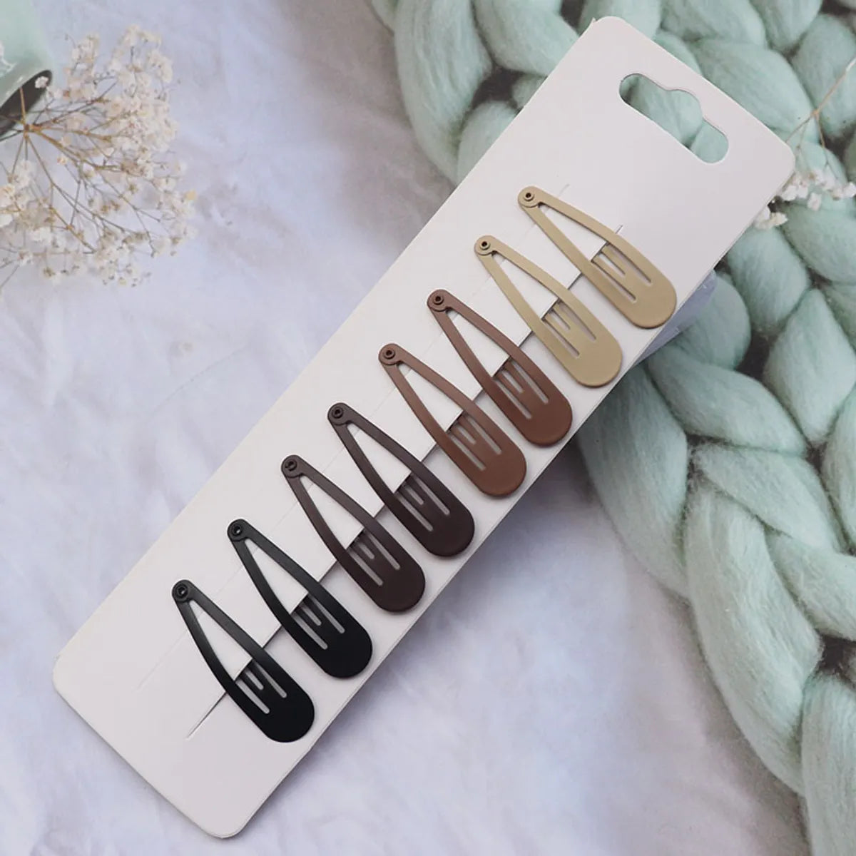 Cute Solid Color Plastic Hair Clip 1 Set