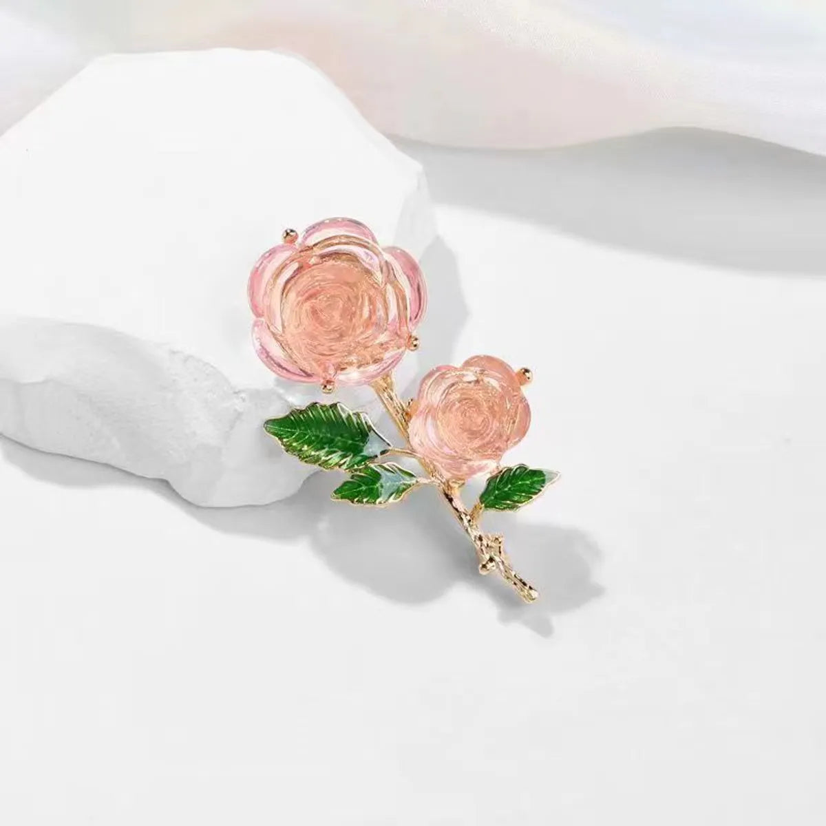 Cute Sweet Flower Artificial Crystal Alloy Plating Women'S Brooches