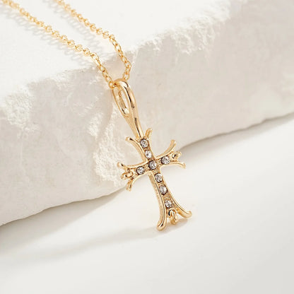 Cute Vacation Classic Style Cross Gold Plated Rhinestones Alloy Zinc Alloy Wholesale Pendant Necklace