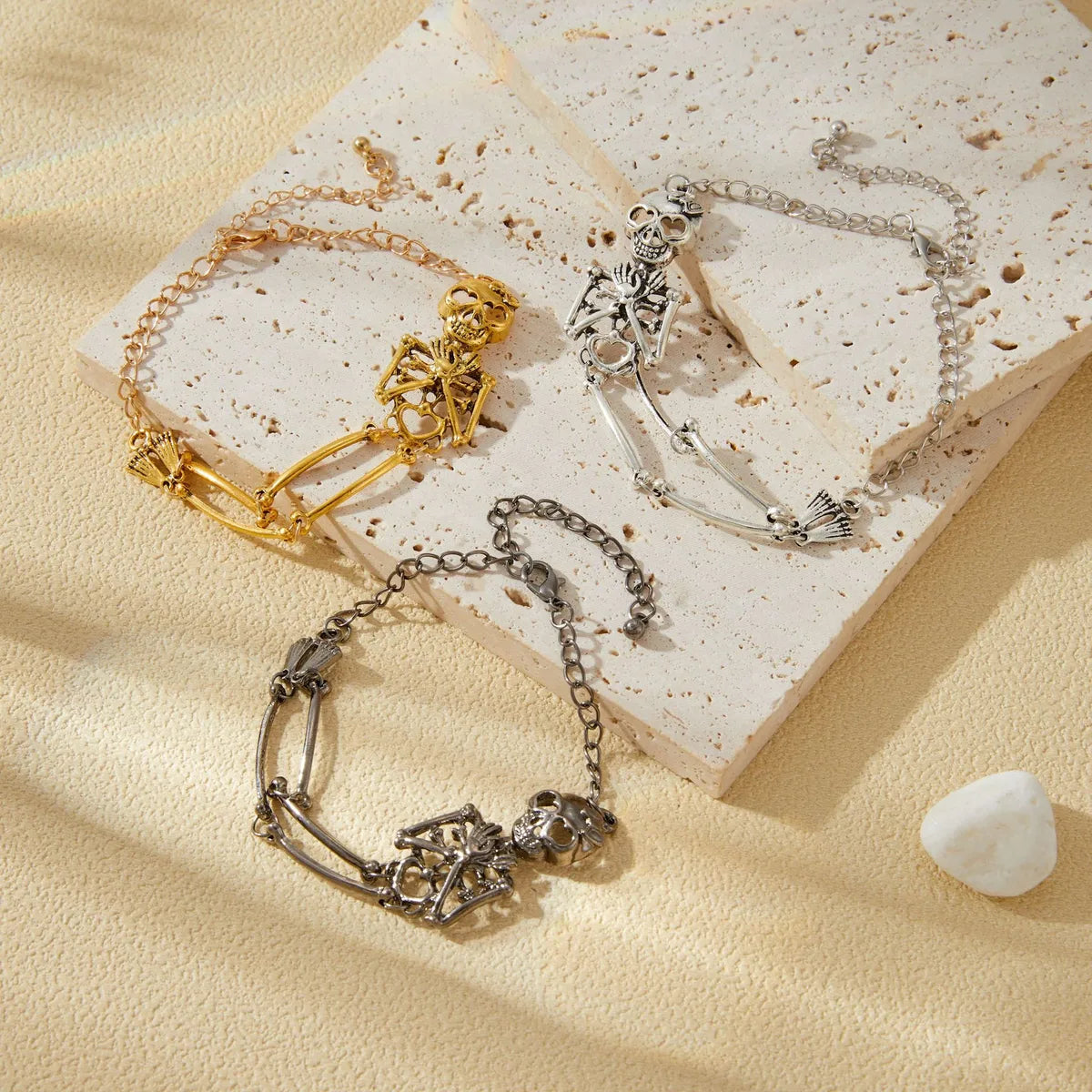 Cute Vintage Style Exaggerated Skull Alloy Wholesale Bracelets