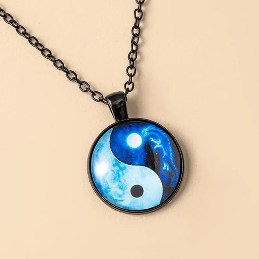 Eight-diagram-shaped Appetizer Time Gem Cabochon Necklace Alloy Pendant