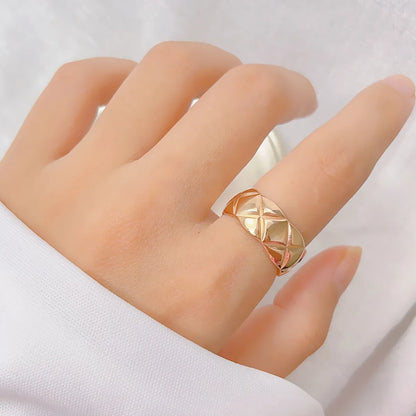 Elegant Basic Simple Style Lingge Titanium Steel Rings In Bulk