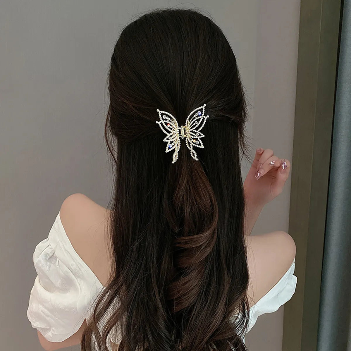 Elegant Butterfly Alloy Plating Hair Claws