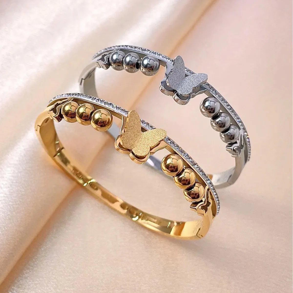 Elegant Butterfly Titanium Steel Inlay Zircon Bangle