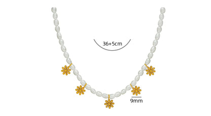 Elegant Chrysanthemum Freshwater Pearl Titanium Steel Beaded Plating 18k Gold Plated Necklace