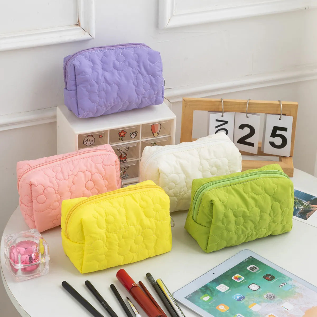 Elegant Classic Style Solid Color Polyester Square Makeup Bags