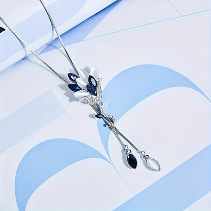 Elegant Classical Floral Alloy Plating Inlay Crystal Rhinestones Silver Plated Women's Necklace