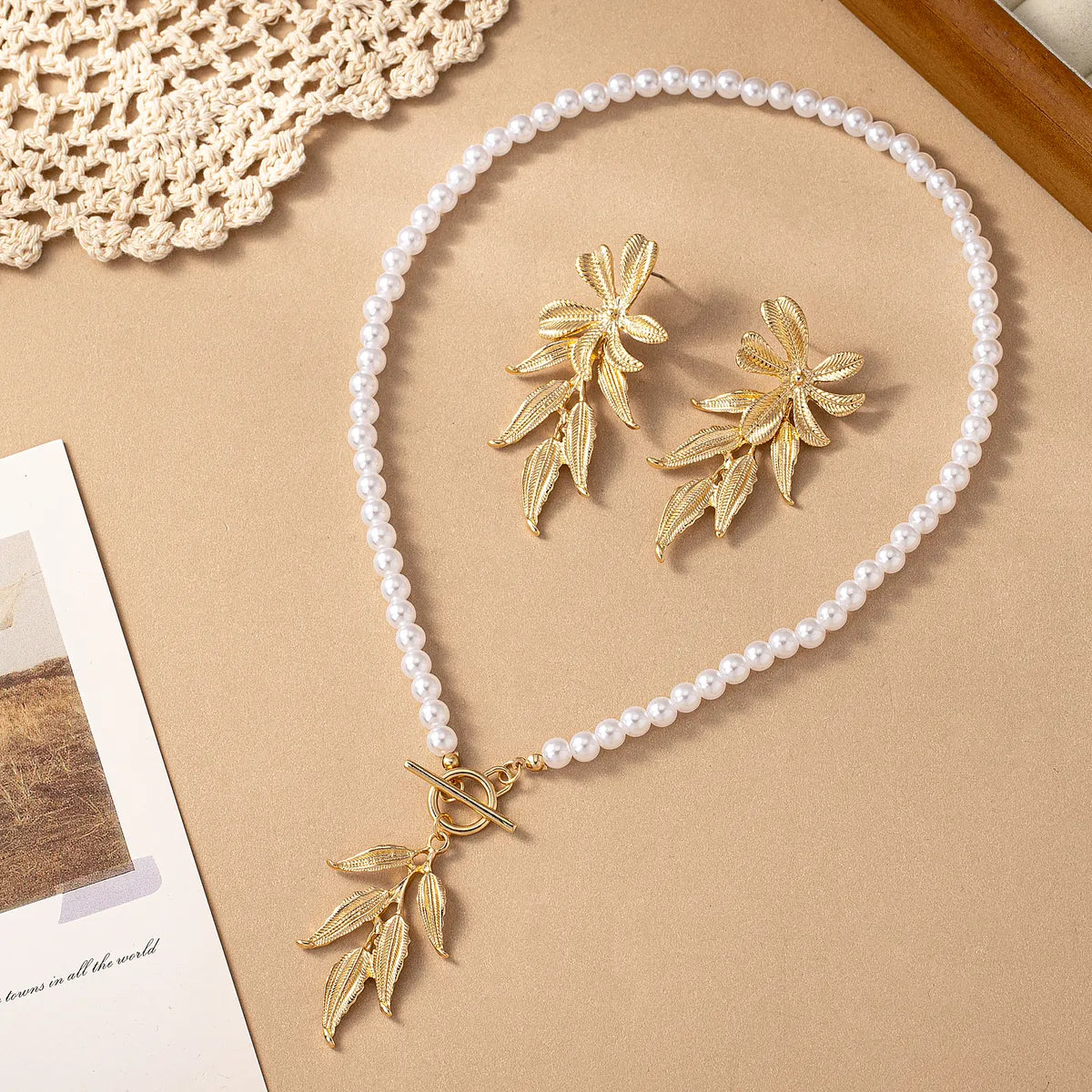 Elegant Classical Leaf Flower Artificial Pearl Alloy Beaded 14K Gold Plated Women's Earrings Necklace