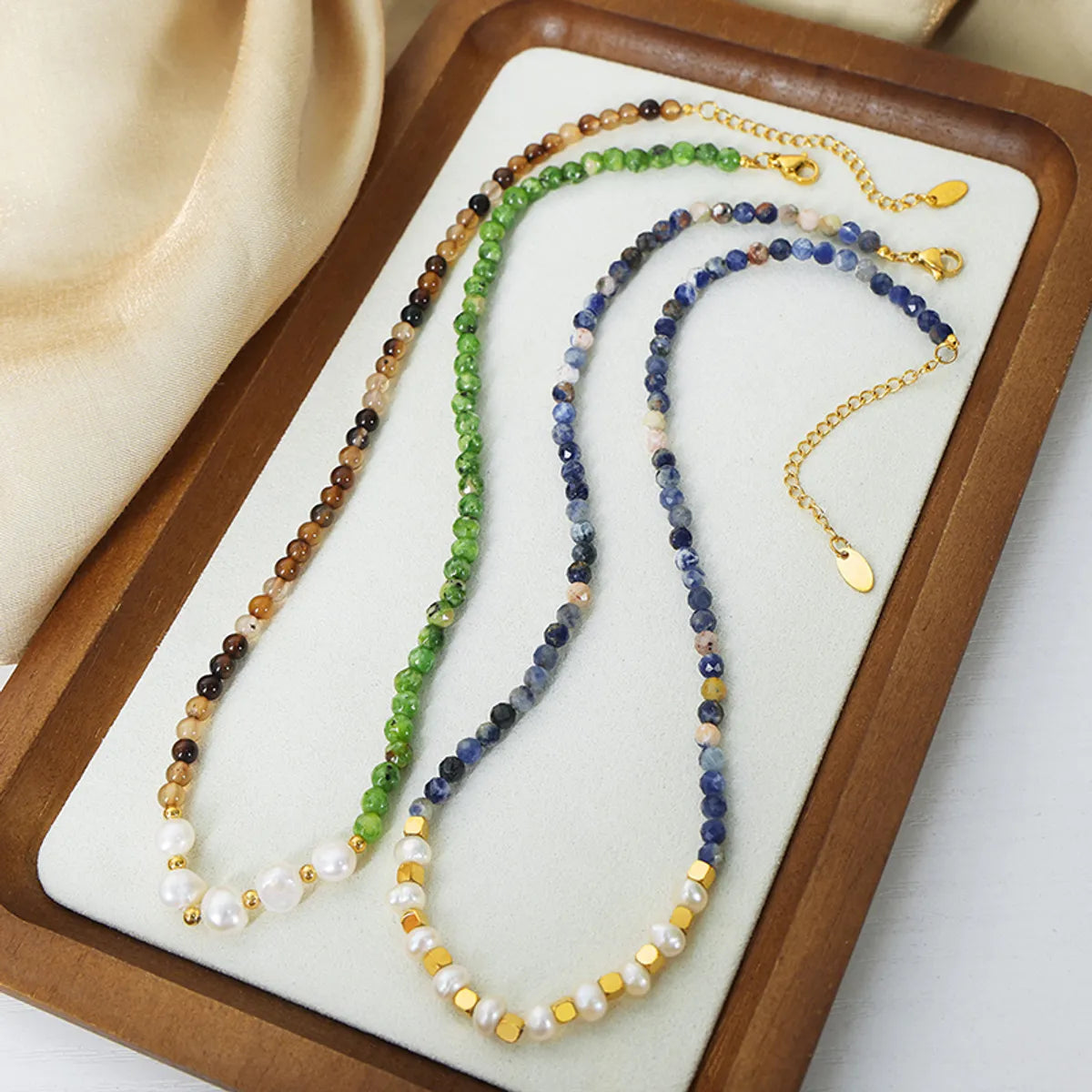 Elegant Color Block Natural Stone Freshwater Pearl Turquoise  Beaded Plating 18k Gold Plated Necklace