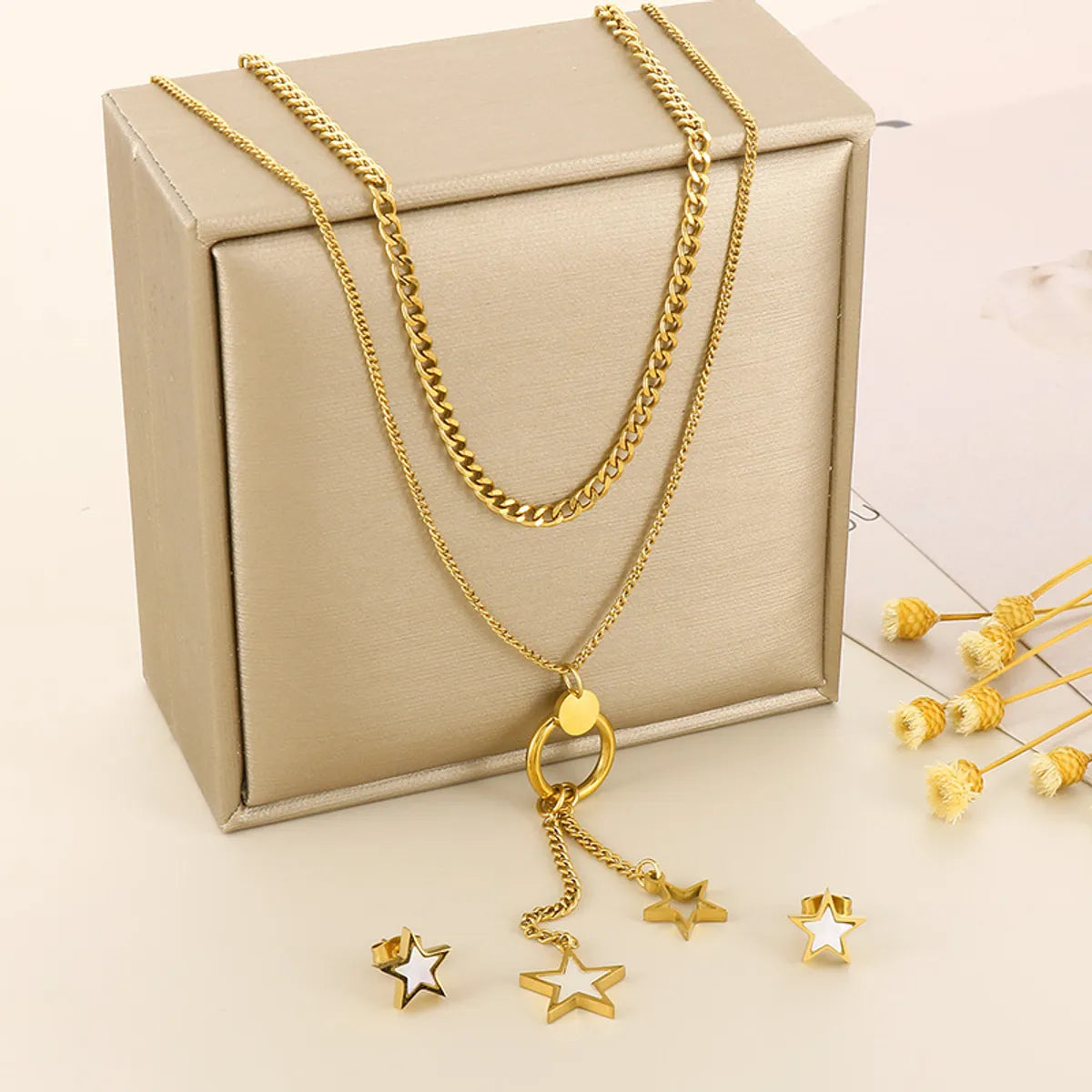 Wholesale Elegant Commute Star Heart Shape Titanium Steel Layered Plating Hollow Out 18k Gold Plated Earrings Necklace