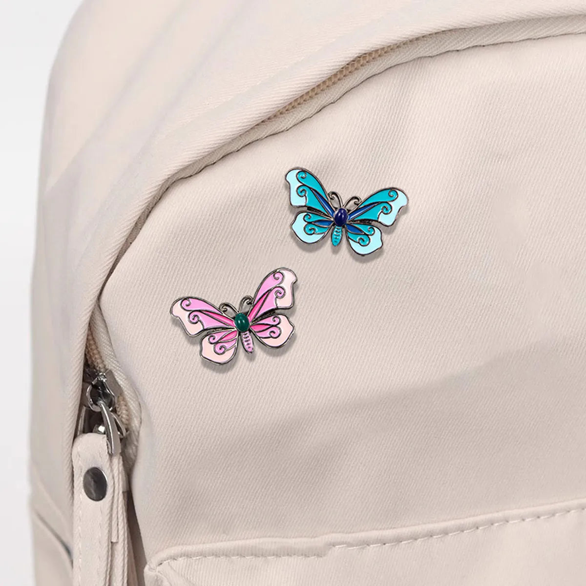 Elegant Cute Butterfly Alloy Women'S Brooches