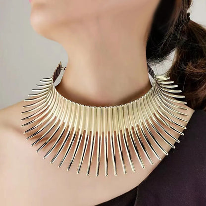 Elegant Exaggerated Geometric Ferroalloy Plating Women'S Choker