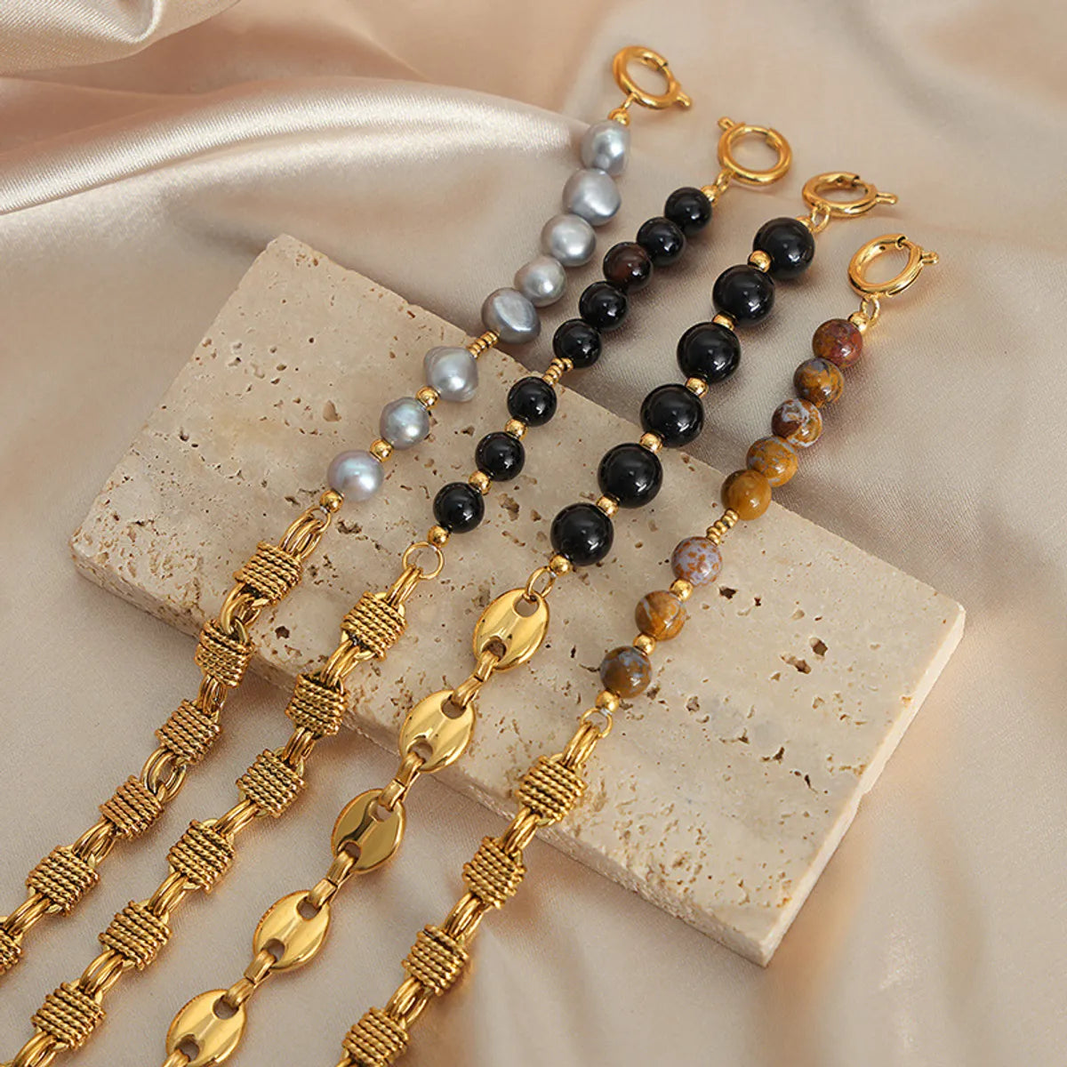 Elegant Fashion Geometric Freshwater Pearl Agate Copper Beaded Plating Bracelets