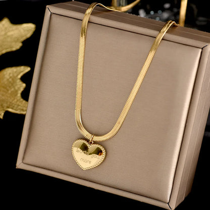 Elegant Fashion Heart Shape Titanium Steel Plating Necklace