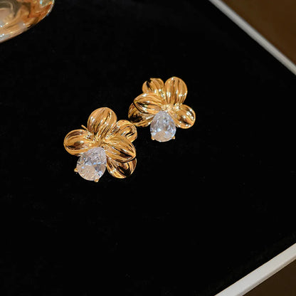 Elegant Flower Alloy Inlay Artificial Diamond Women's Ear Studs