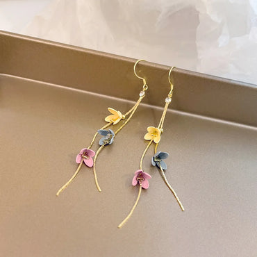 1 Pair Elegant Flower Stoving Varnish Alloy Drop Earrings