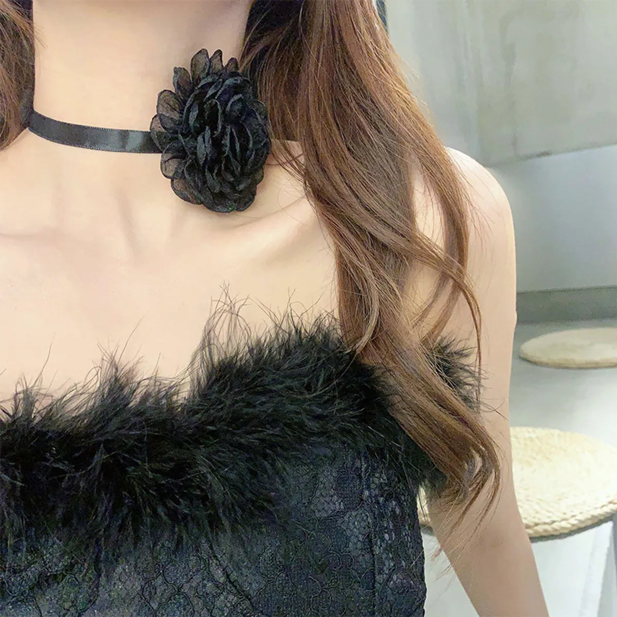 Elegant Flower Cloth Gauze Wax Rope Women's Choker