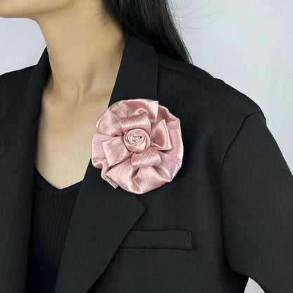 Elegant Flower Cloth Women'S Brooches