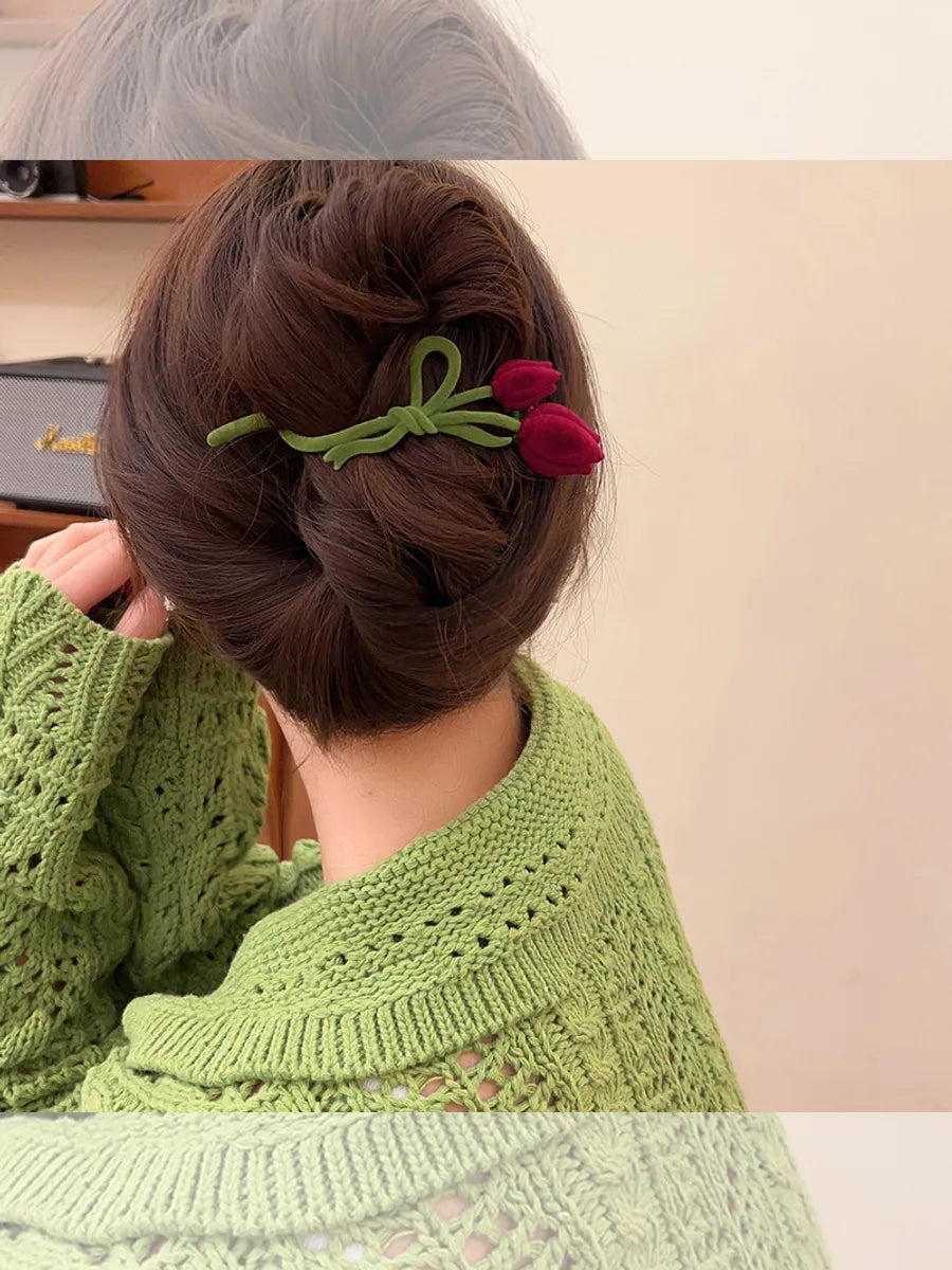 Elegant Flower Flocking Plating Hair Clip