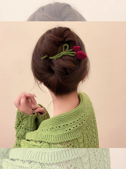 Elegant Flower Flocking Plating Hair Clip