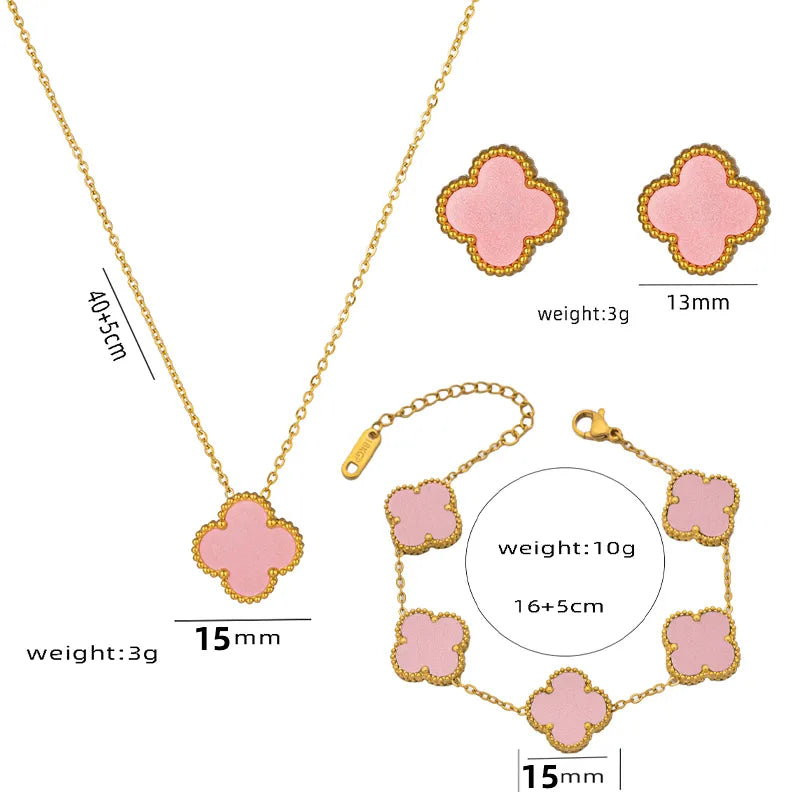 Wholesale Jewelry Elegant Four Leaf Clover Titanium Steel Gold Plated Necklace