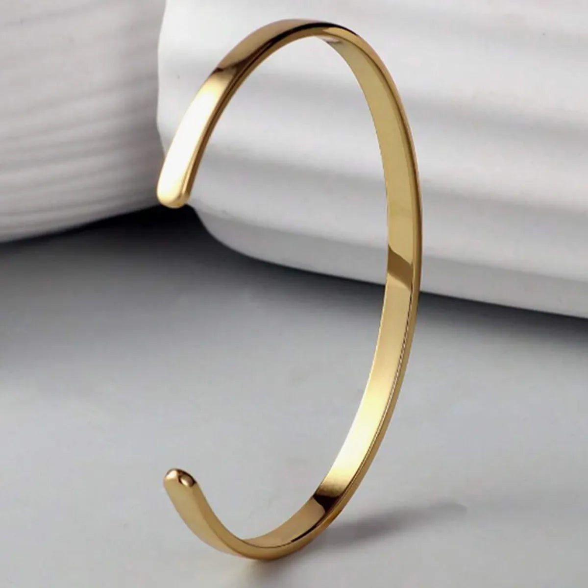 Elegant French Style Simple Style Solid Color 304 Stainless Steel Gold Plated Cuff Bracelets In Bulk