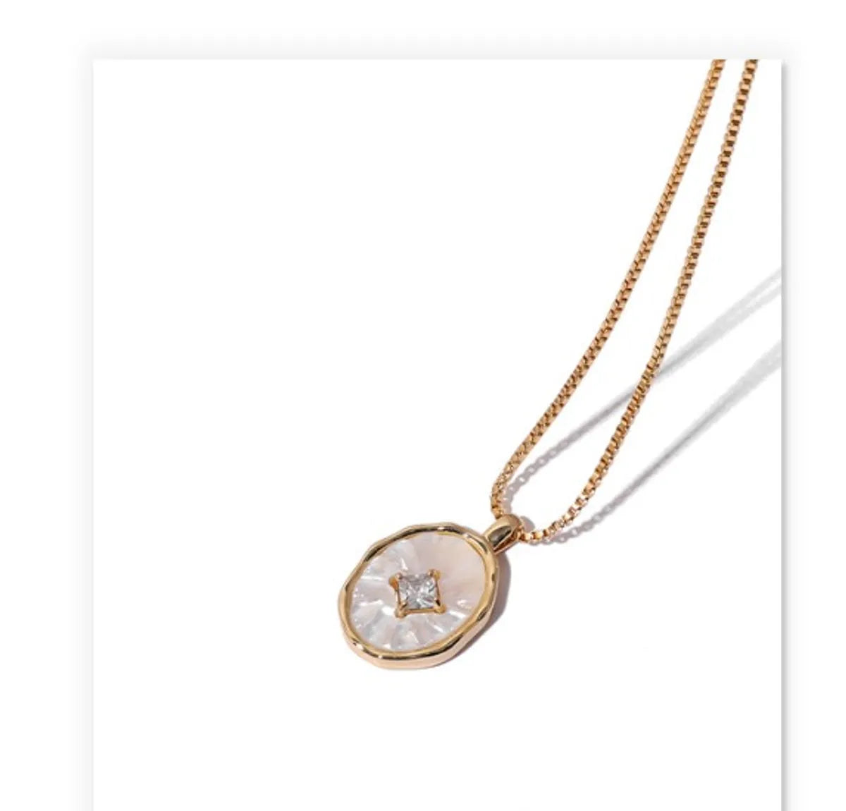 Elegant Geometric Copper Plating Shell Zircon Pendant Necklace