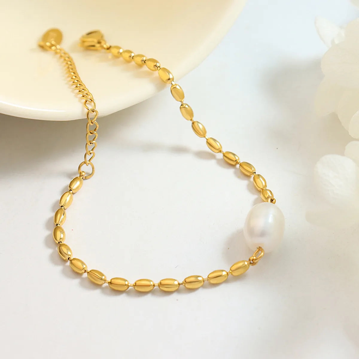 Elegant Geometric Pearl Titanium Steel Plating Bracelets 1 Piece