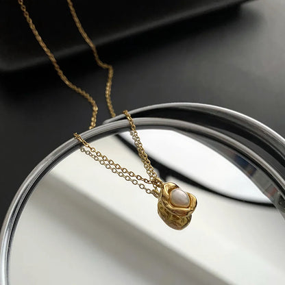 Elegant Geometric Titanium Steel Plating Pearl Necklaces