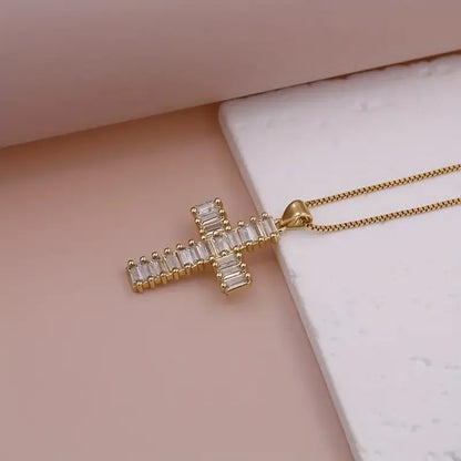 Elegant Glam Cross Copper Plating Inlay Zircon 18k Gold Plated Pendant Necklace