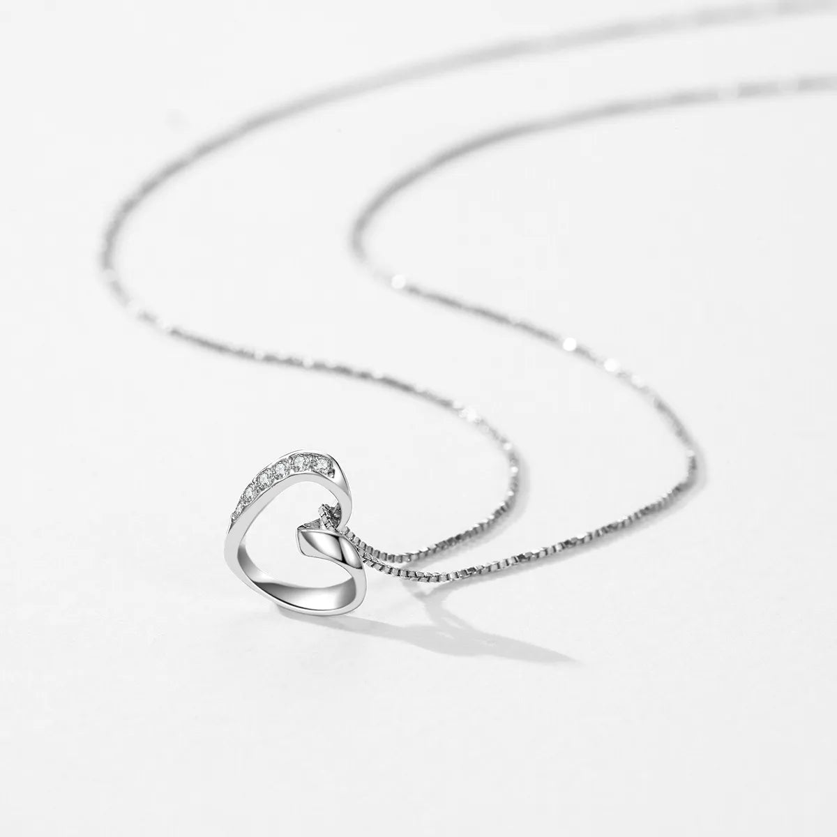 Elegant Glam Heart Shape Sterling Silver Plating Zircon Rhodium Plated Pendant Necklace