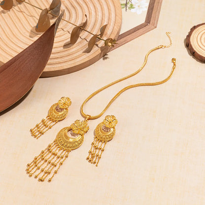 Elegant Glam Streetwear Tassel Alloy Women'S Earrings Necklace Jewelry Set