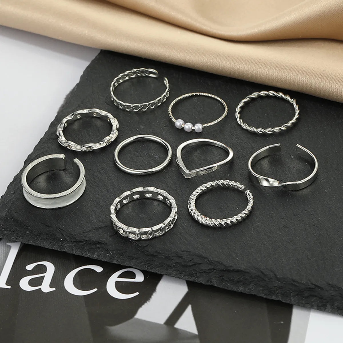 Elegant Hip-hop Geometric Alloy Silver Plated Women's Open Rings Rings