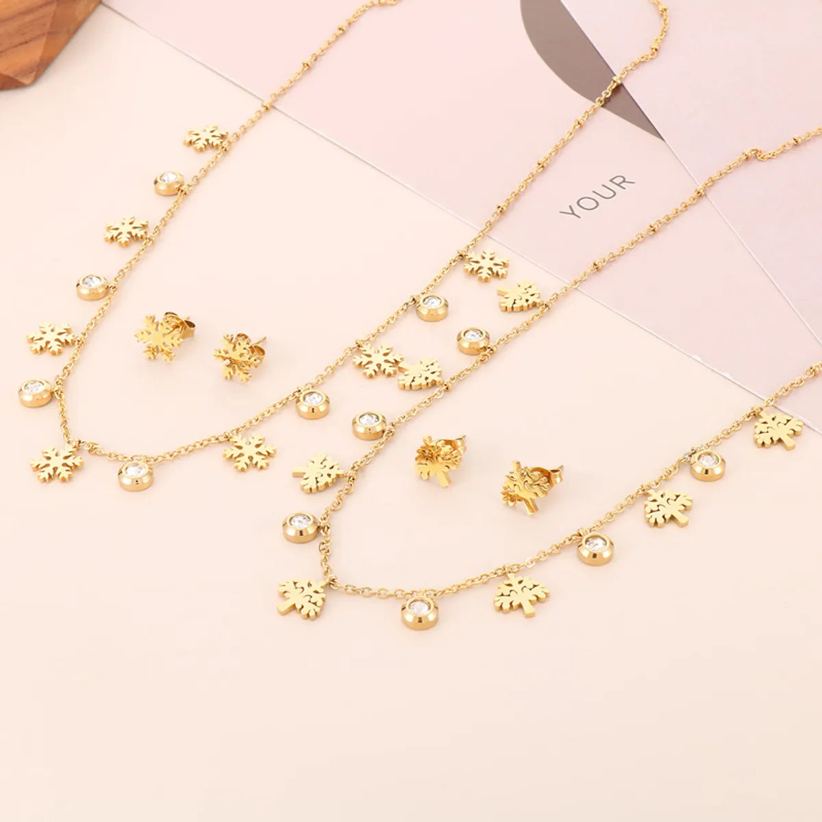 Elegant Lady Cross Heart Shape Solid Color Titanium Steel Polishing Plating 18k Gold Plated Earrings Necklace