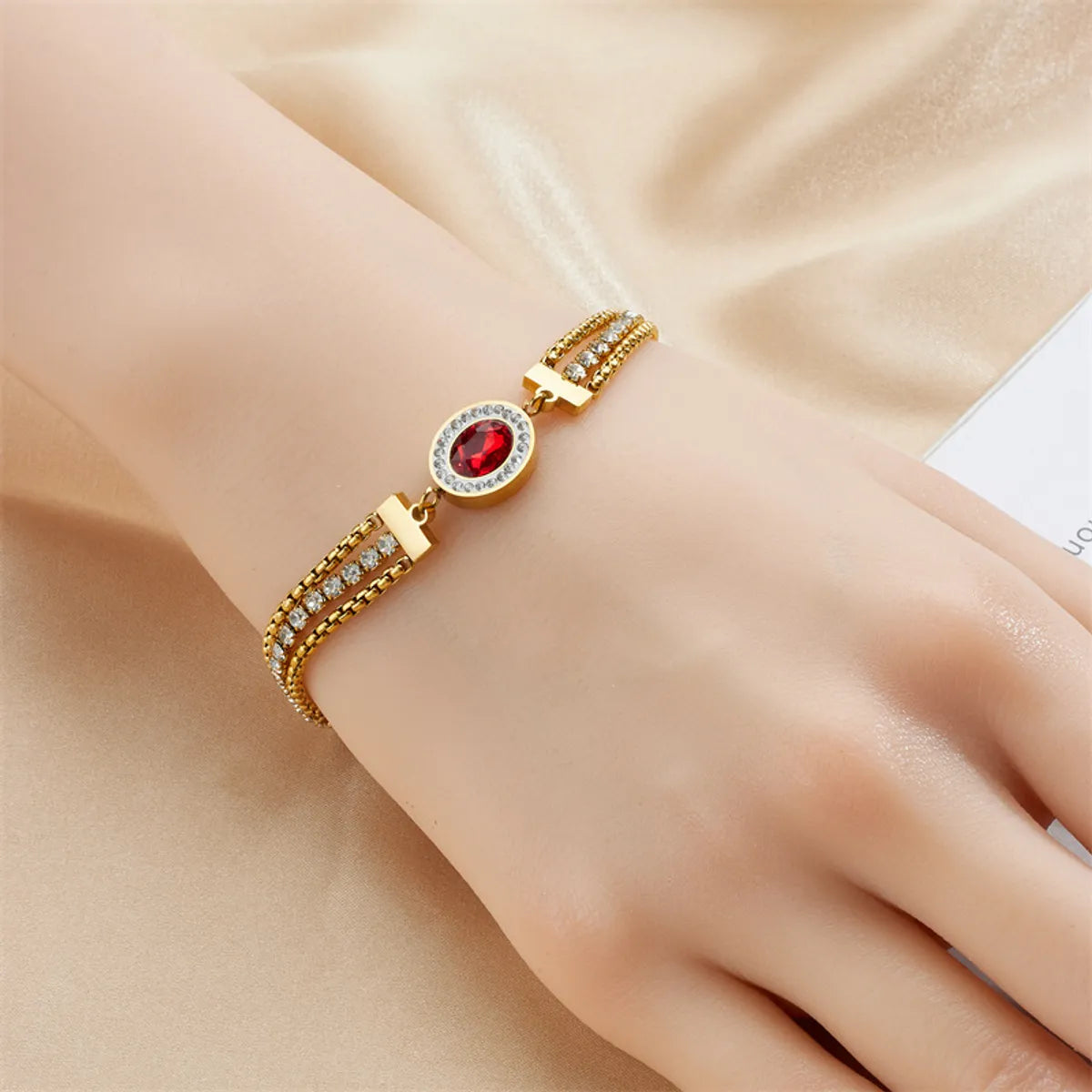 Elegant Lady Geometric Titanium Steel Inlay Zircon Bracelets