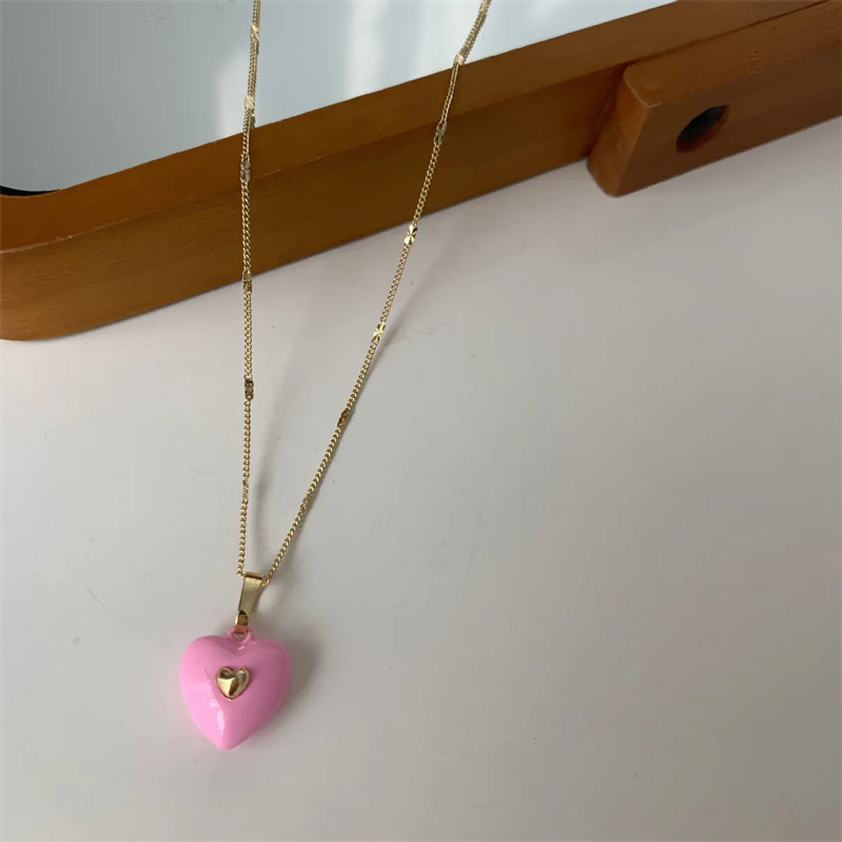 Elegant Lady Heart Shape Alloy Wholesale Pendant Necklace