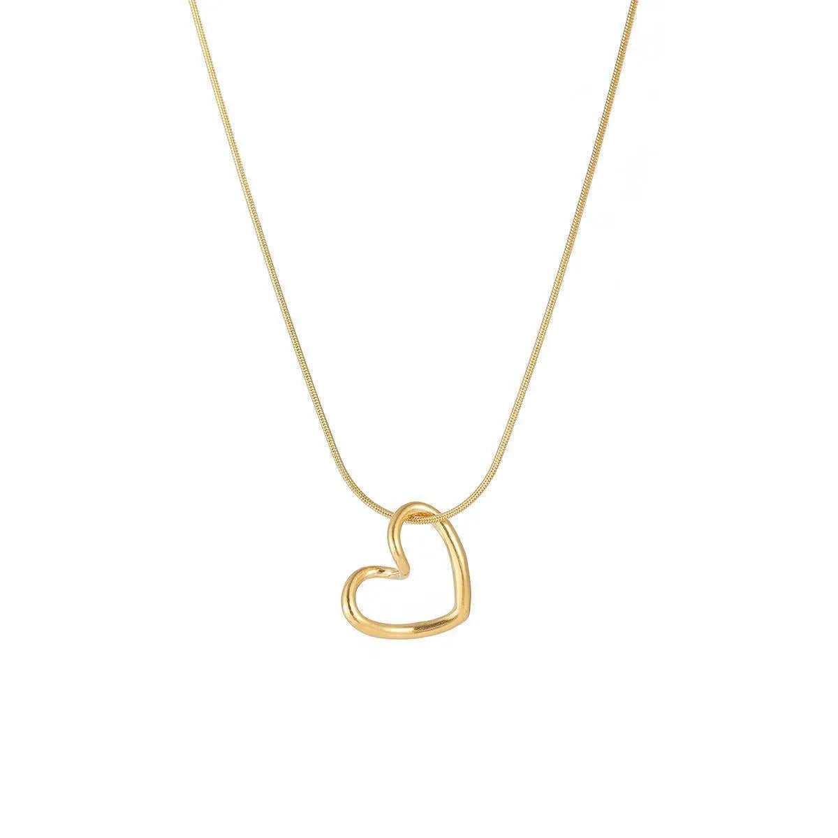 Elegant Lady Heart Shape Titanium Steel Plating Pendant Necklace