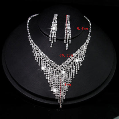 Elegant Lady Modern Style V Shape Tassel Rhombus Alloy Rhinestone Inlay Artificial Rhinestones Women'S Earrings Necklace