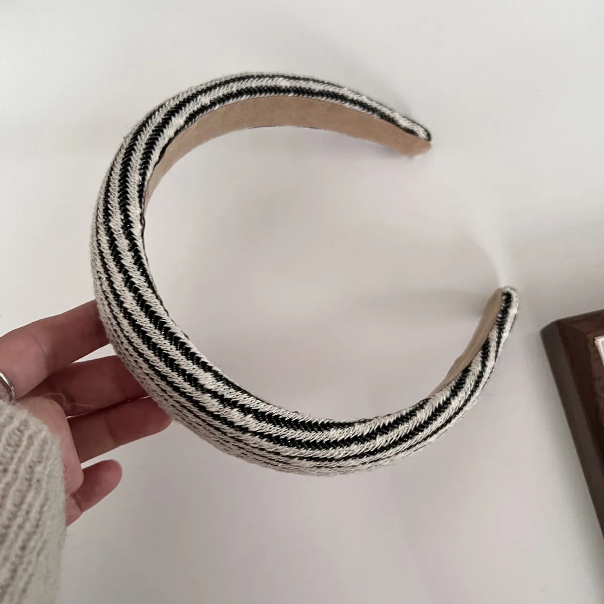 Elegant Lady Plaid Cloth Hair Band