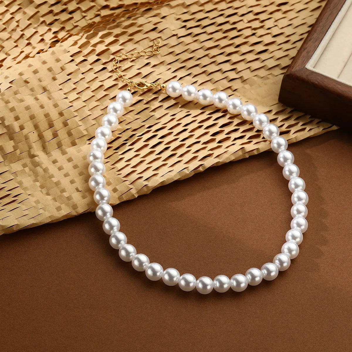 Elegant Lady Round Artificial Pearl Imitation Pearl Metal Wholesale Choker