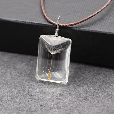 Elegant Lady Simple Style Dandelion Glass Glass Women's Pendant Necklace