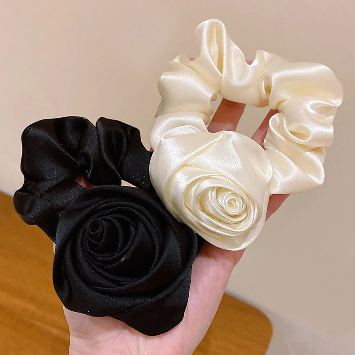 Elegant Lady Solid Color Flower Cloth Hair Tie