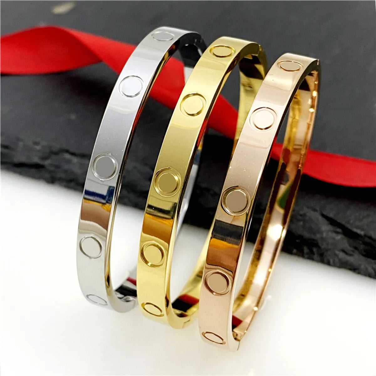 Elegant Lady Solid Color Titanium Steel Bangle